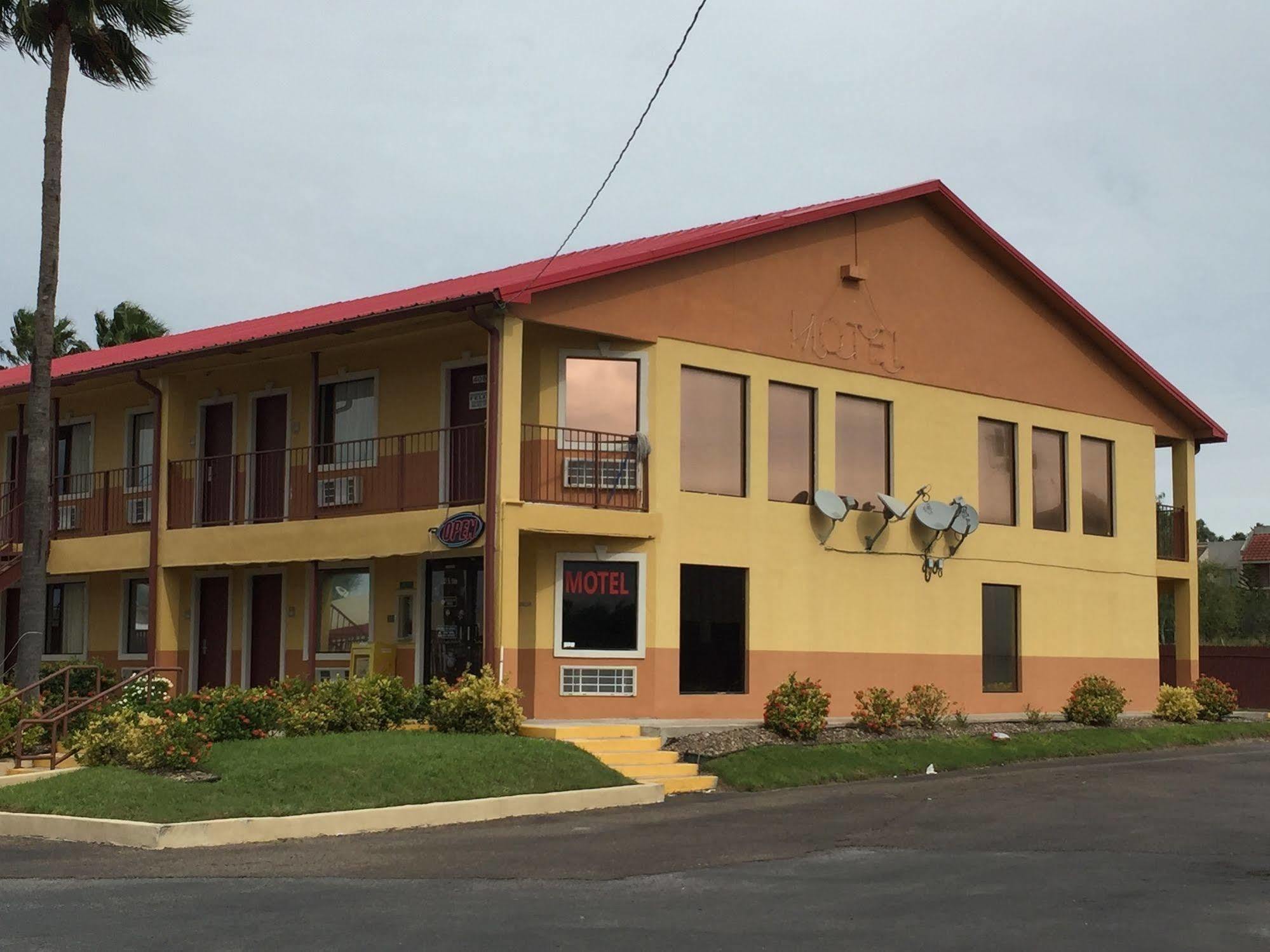 Deluxe Inn Airport マッカレン エクステリア 写真